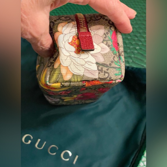 Gucci Flora limited Edition pouch Full Set - Picture 3 of 12
